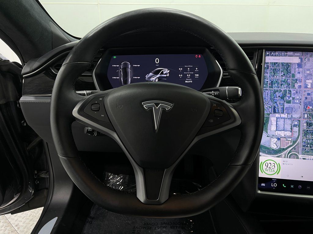 Vehicle image 22 of 37