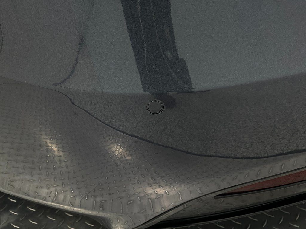 Vehicle image 13 of 37