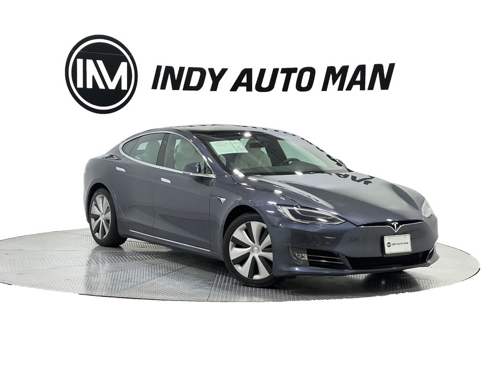 Vehicle image 4 of 37