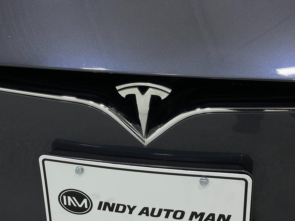 Vehicle image 36 of 37