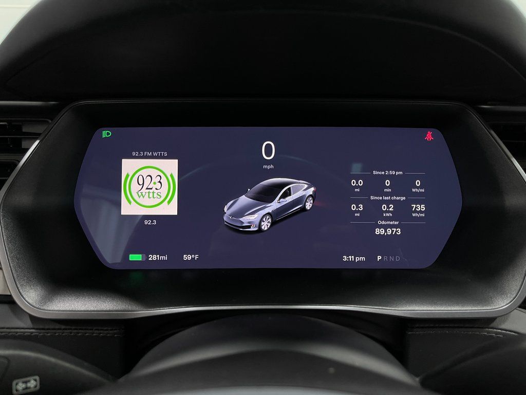 Vehicle image 23 of 37
