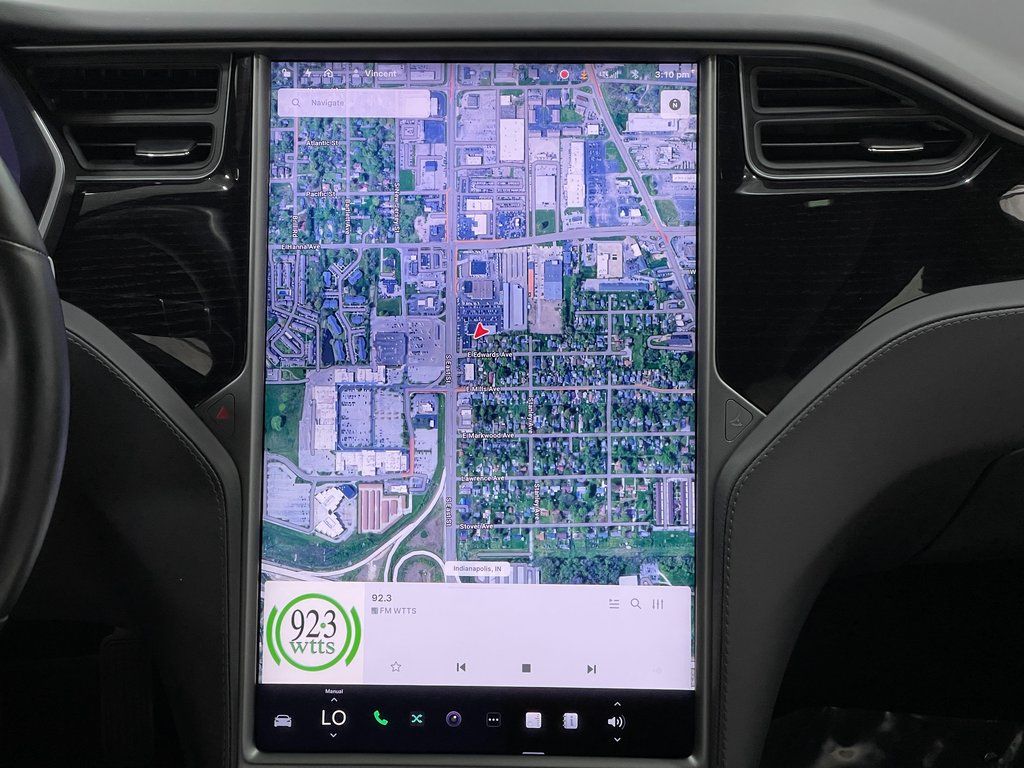 Vehicle image 11 of 37