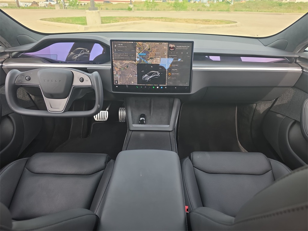 Vehicle image 20 of 33