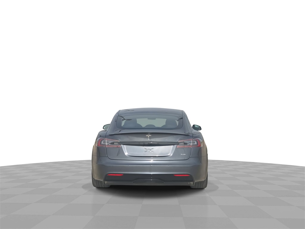 Vehicle image 7 of 33