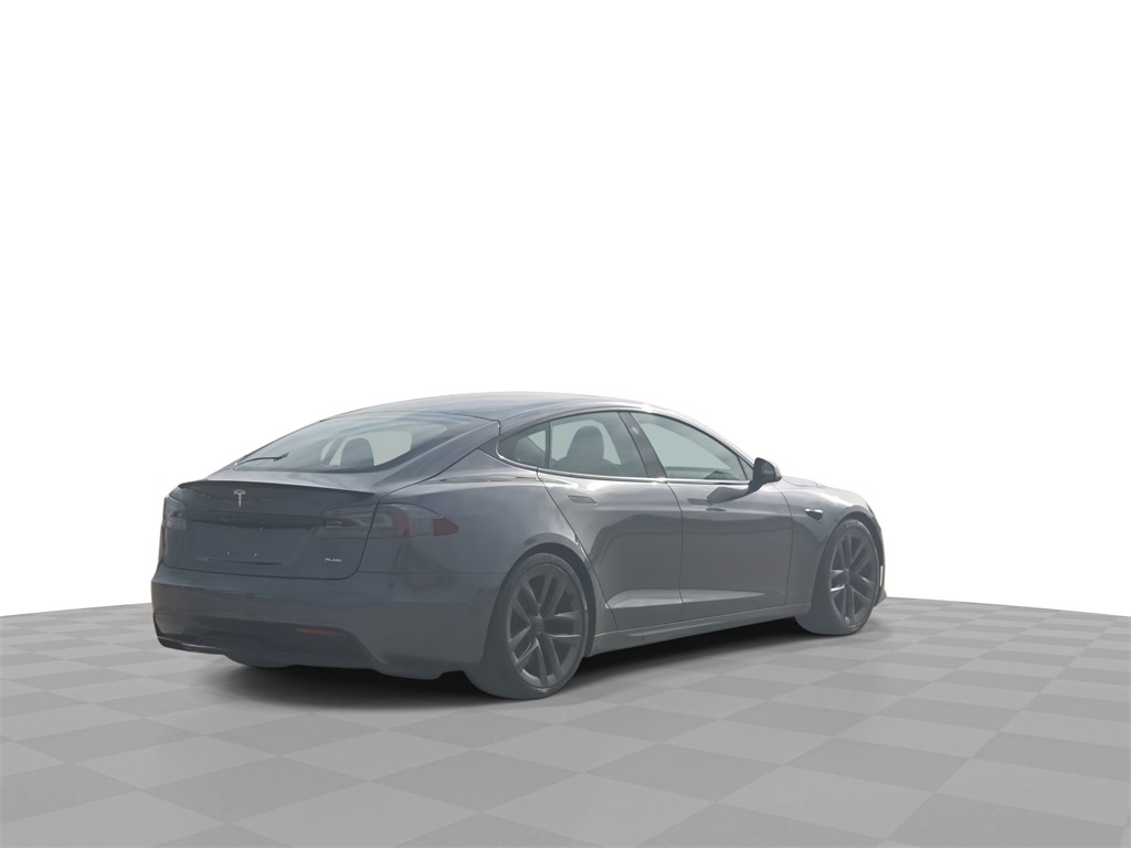 Vehicle image 6 of 33