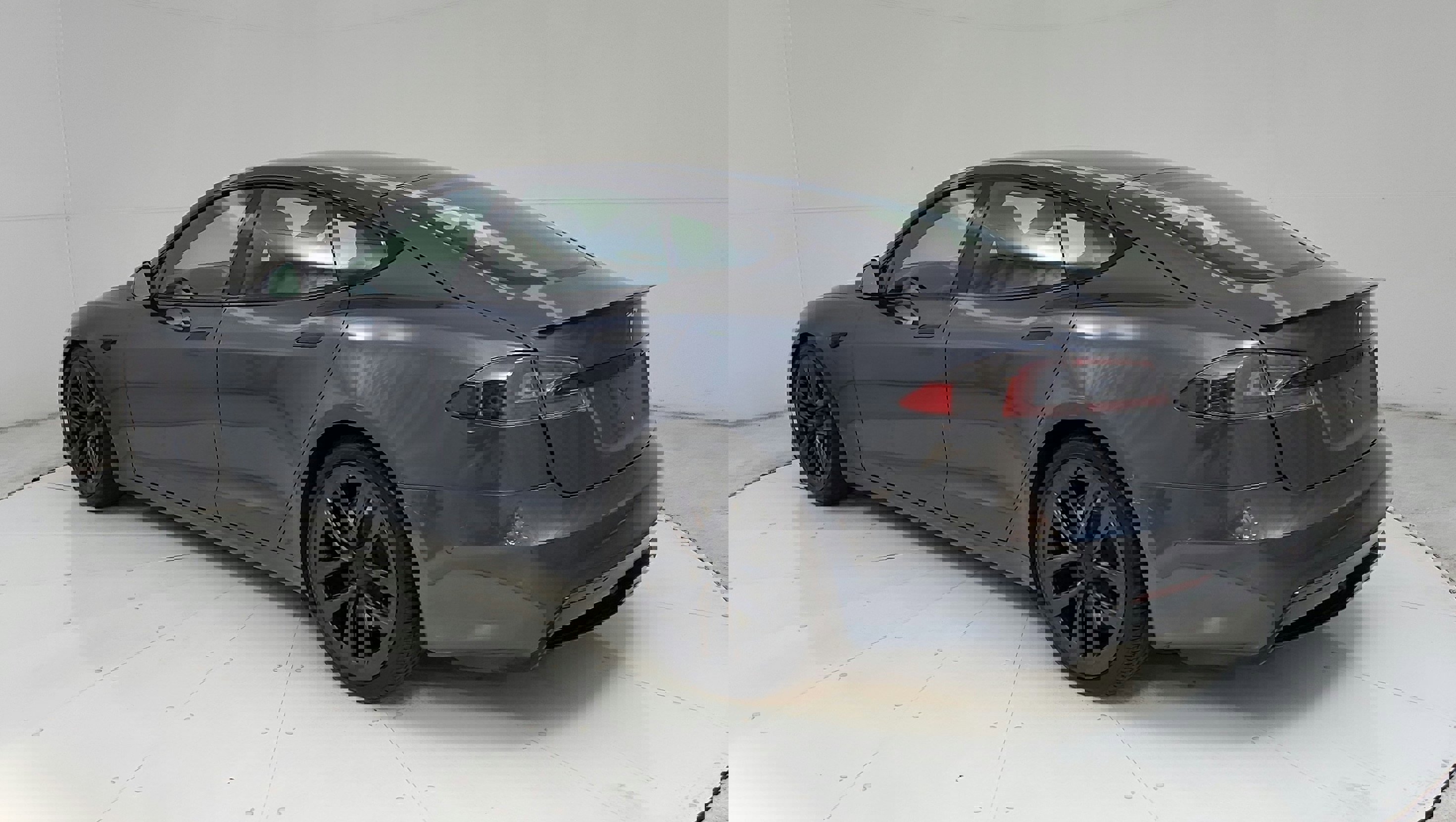 Vehicle image 10 of 34