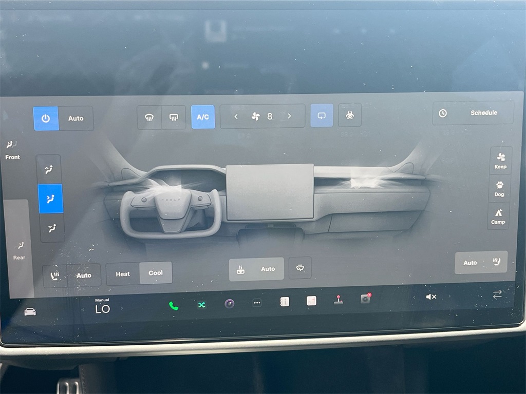 Vehicle image 24 of 35