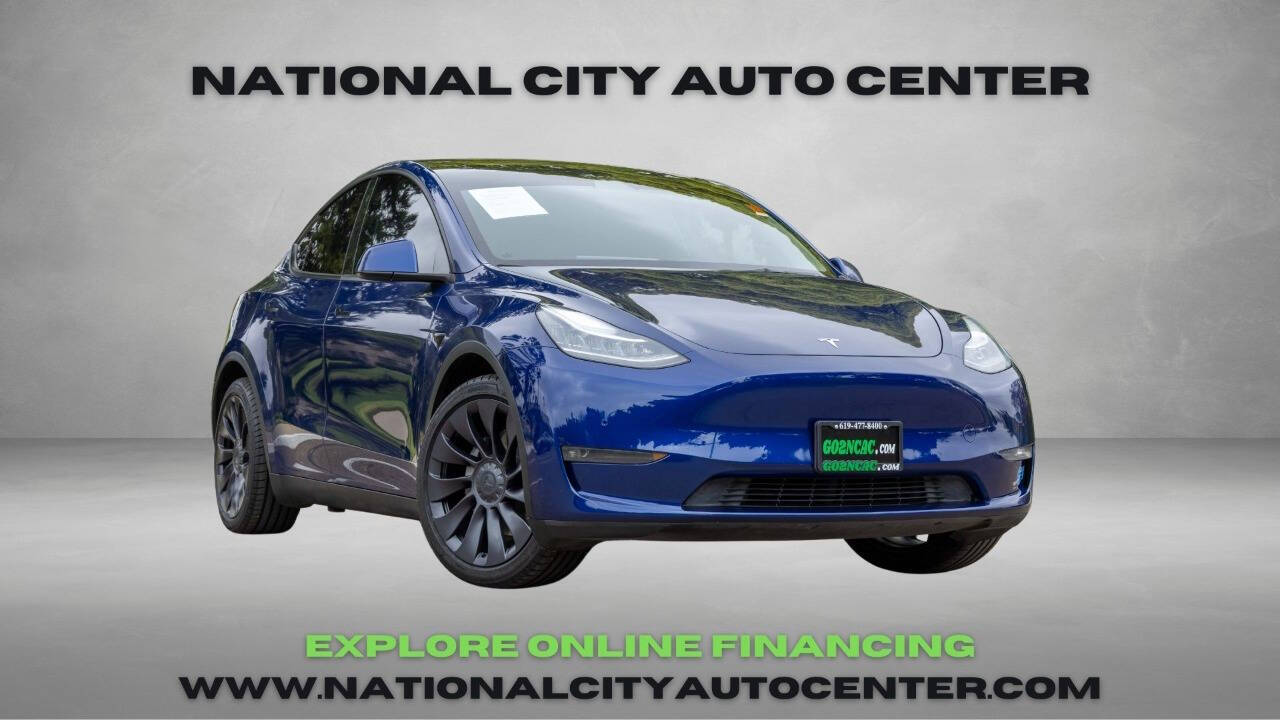 Vehicle image 4 of 28