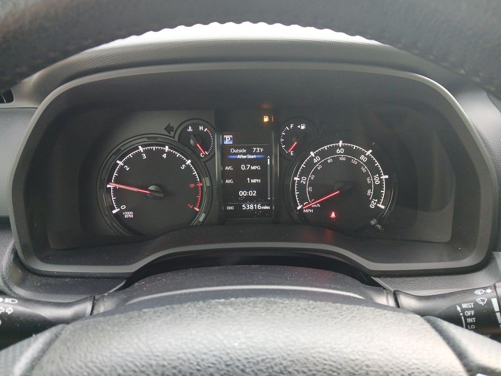 Vehicle image 15 of 28