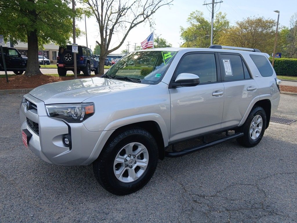 Vehicle image 1 of 28