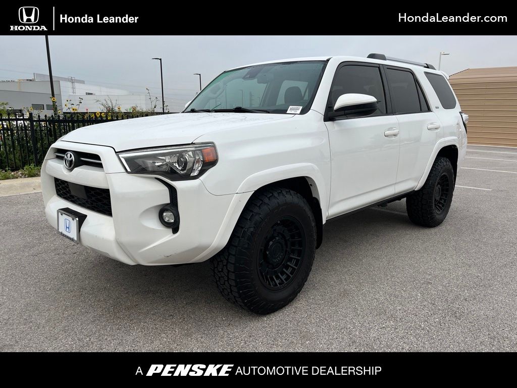 2021 Toyota 4Runner SR5 Image 1 of 30