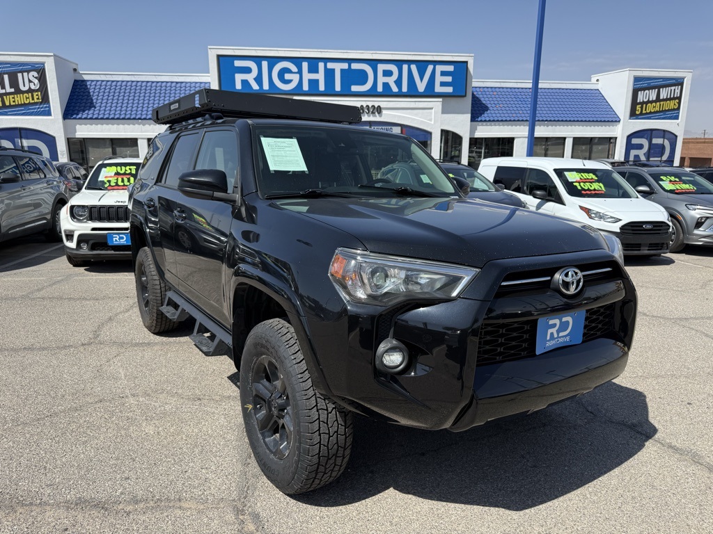 Vehicle image 3 of 31