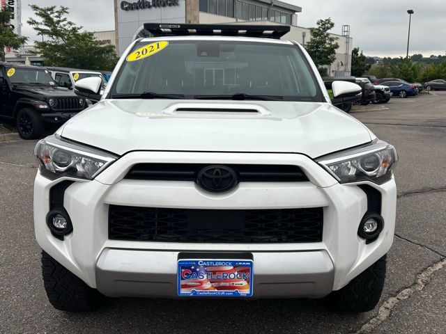 Vehicle image 2 of 28