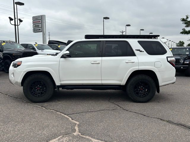 Vehicle image 5 of 28