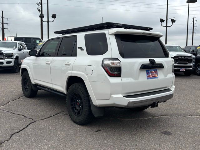Vehicle image 8 of 28