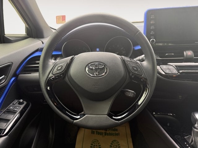 Vehicle image 20 of 31