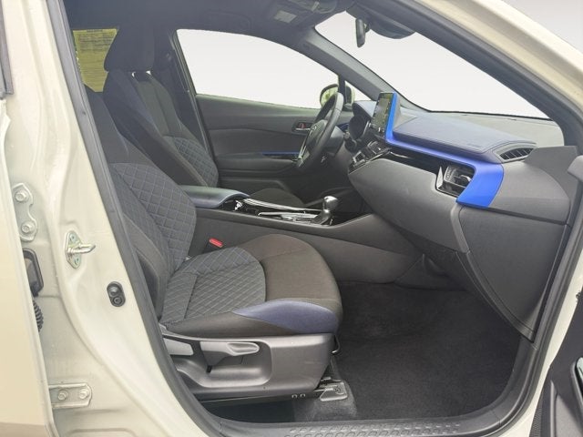 Vehicle image 16 of 31