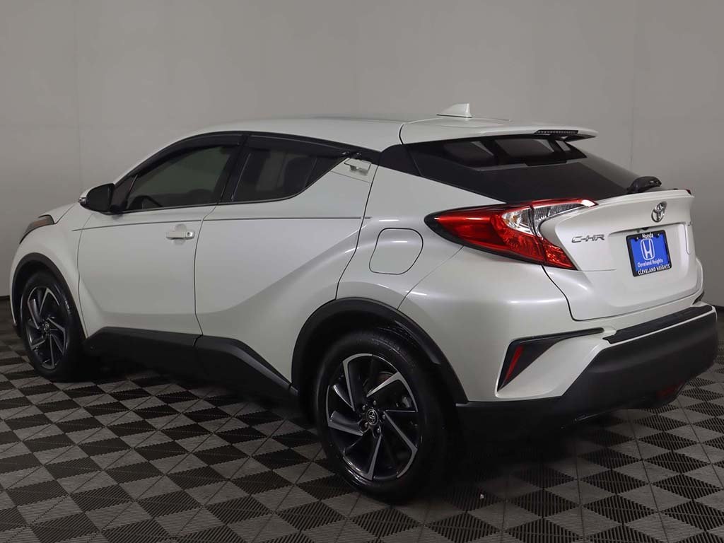 Vehicle image 9 of 49