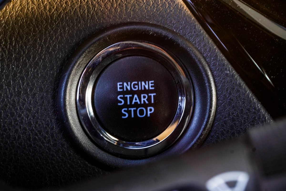 2021 Toyota C-HR XLE Image 18 of 29