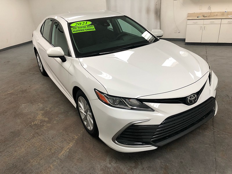 Vehicle image 6 of 28
