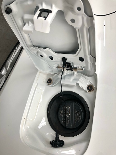 Vehicle image 22 of 28