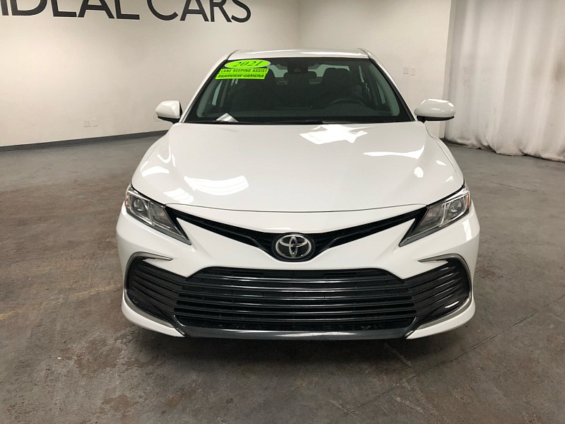 Vehicle image 4 of 28