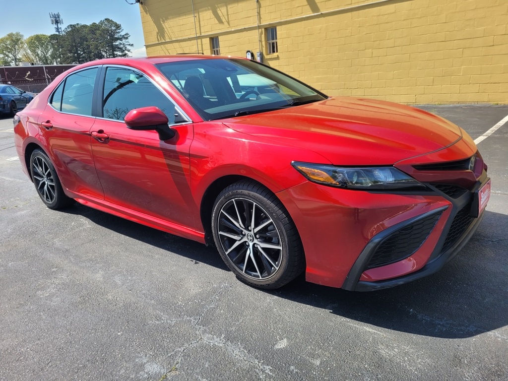 Vehicle image 6 of 19