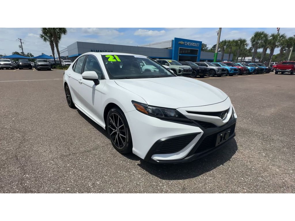 Vehicle image 15 of 31