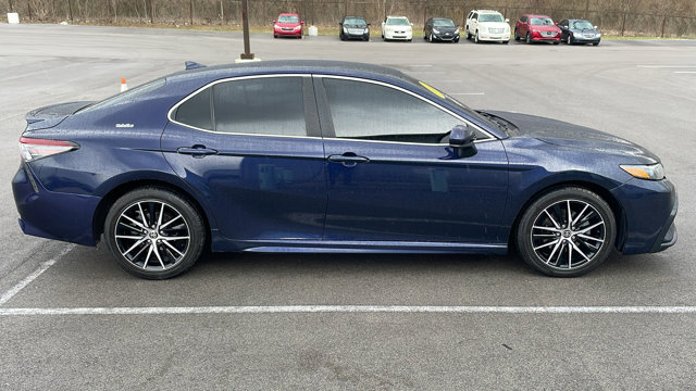 Vehicle image 4 of 34