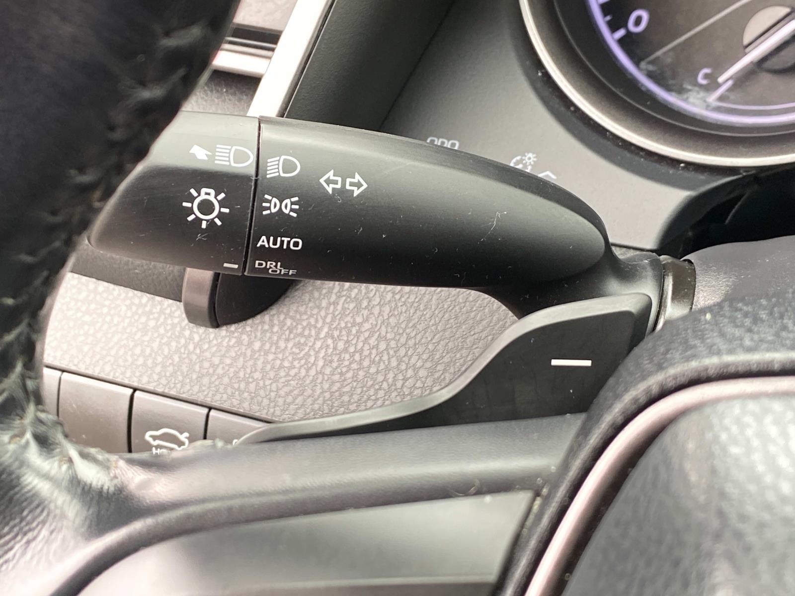 Vehicle image 17 of 27