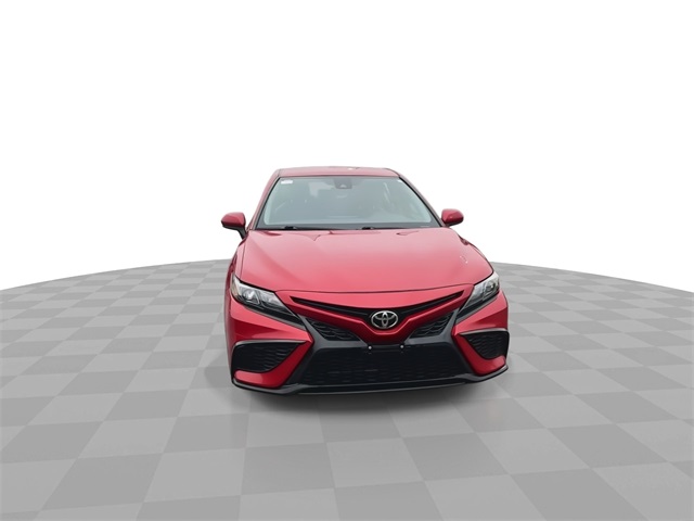 Vehicle image 5 of 32