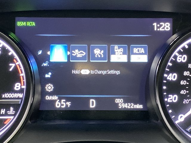 Vehicle image 17 of 37