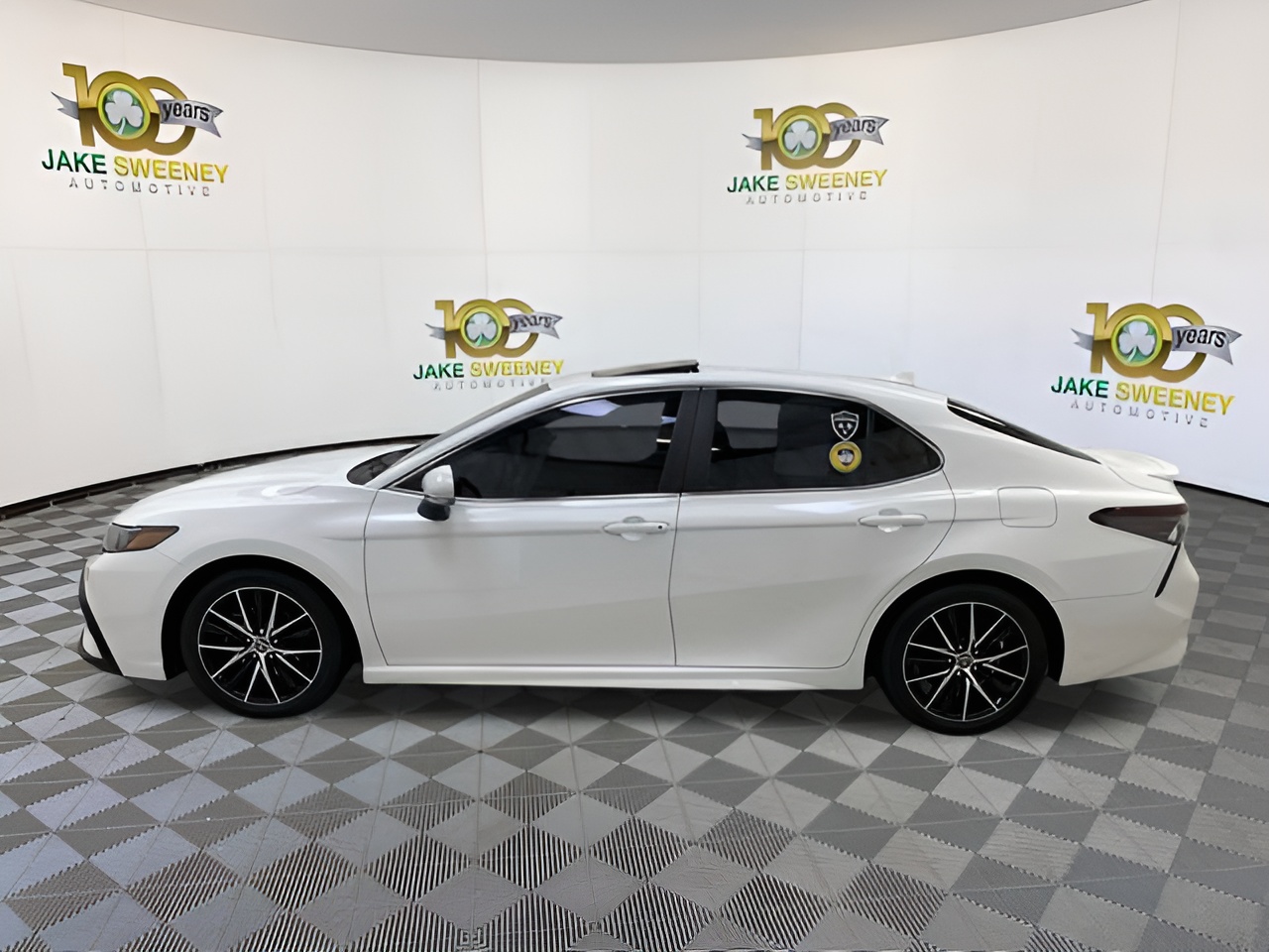 Vehicle image 37 of 37