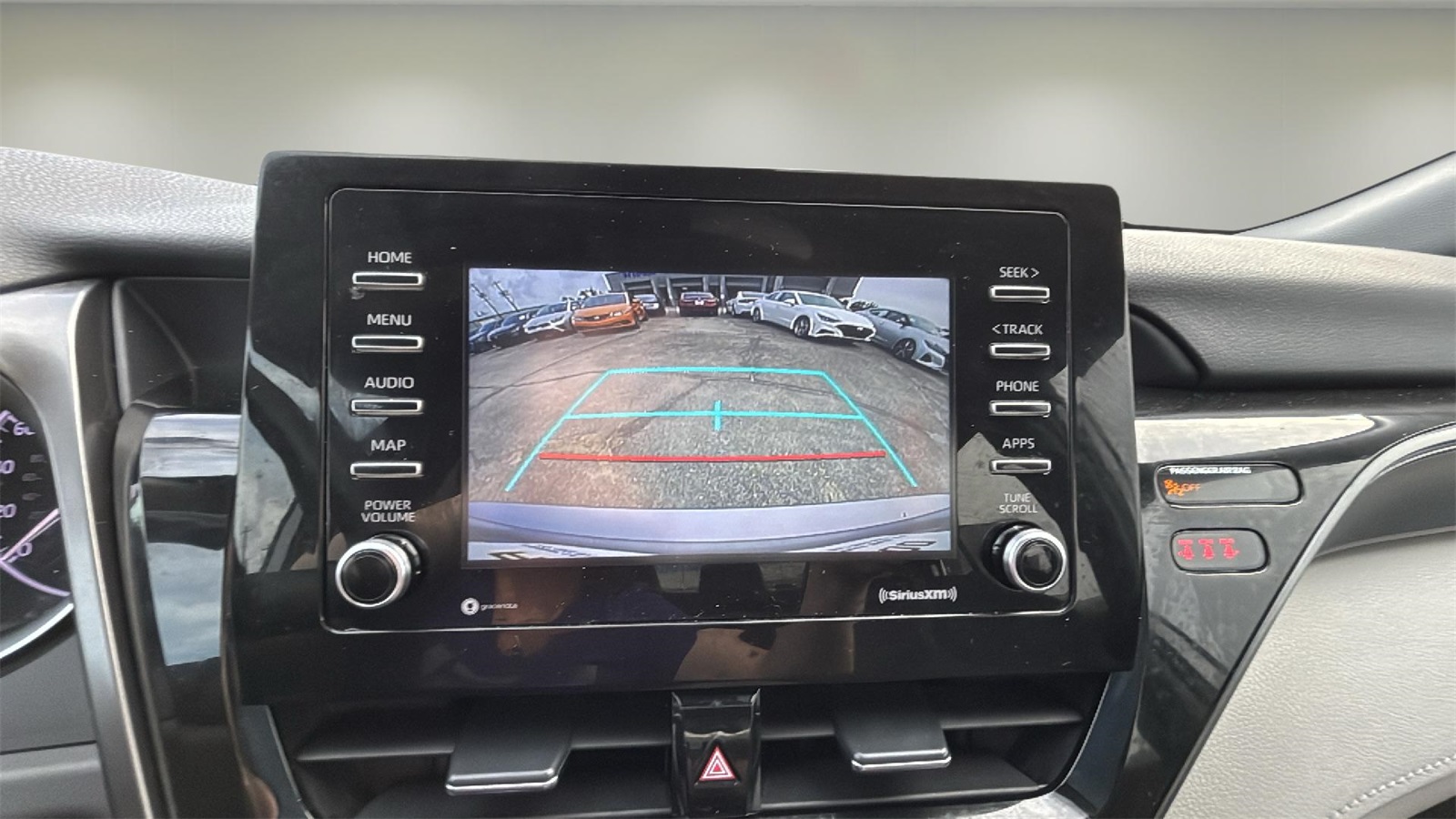 Vehicle image 15 of 22