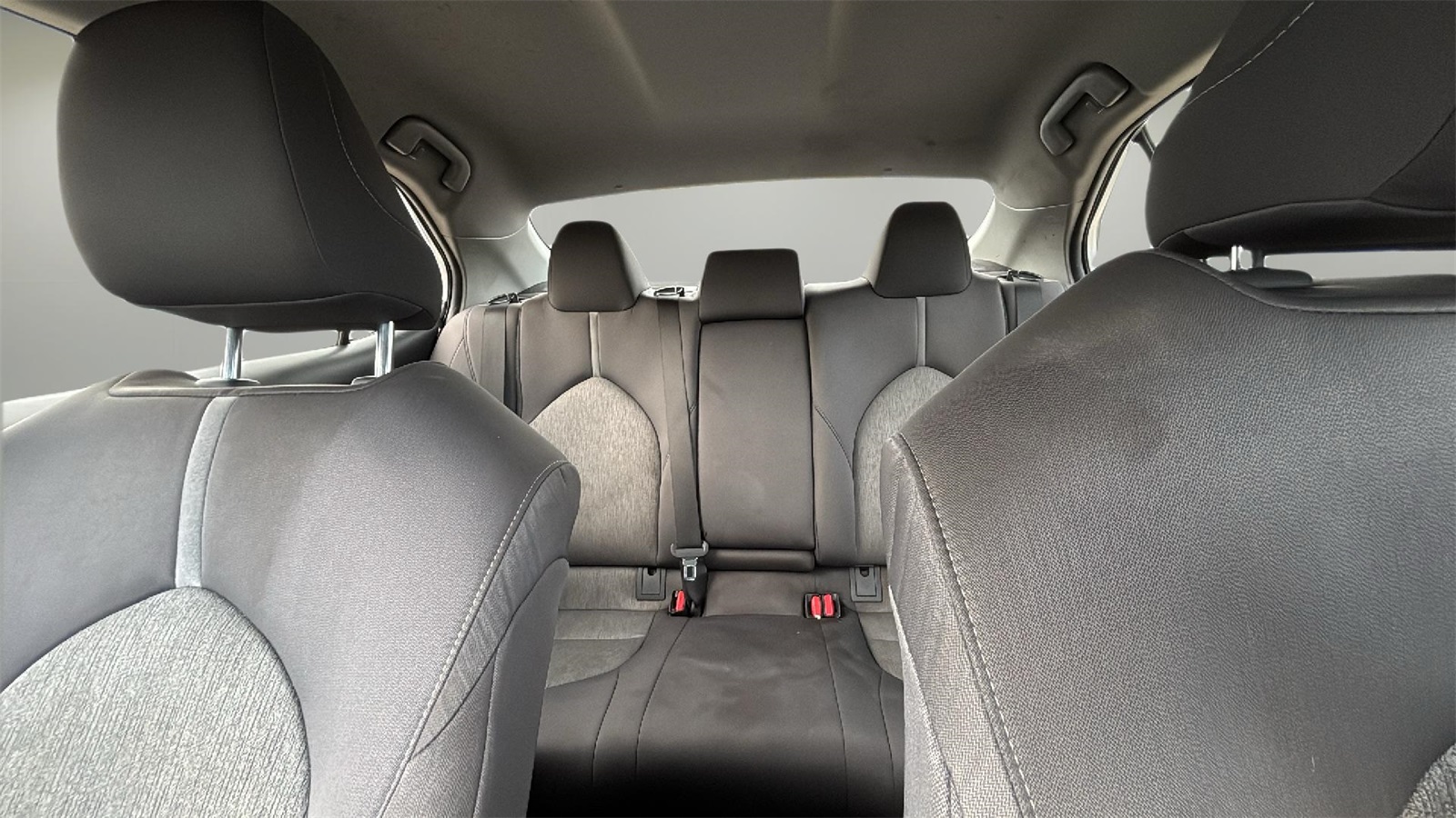 Vehicle image 12 of 22