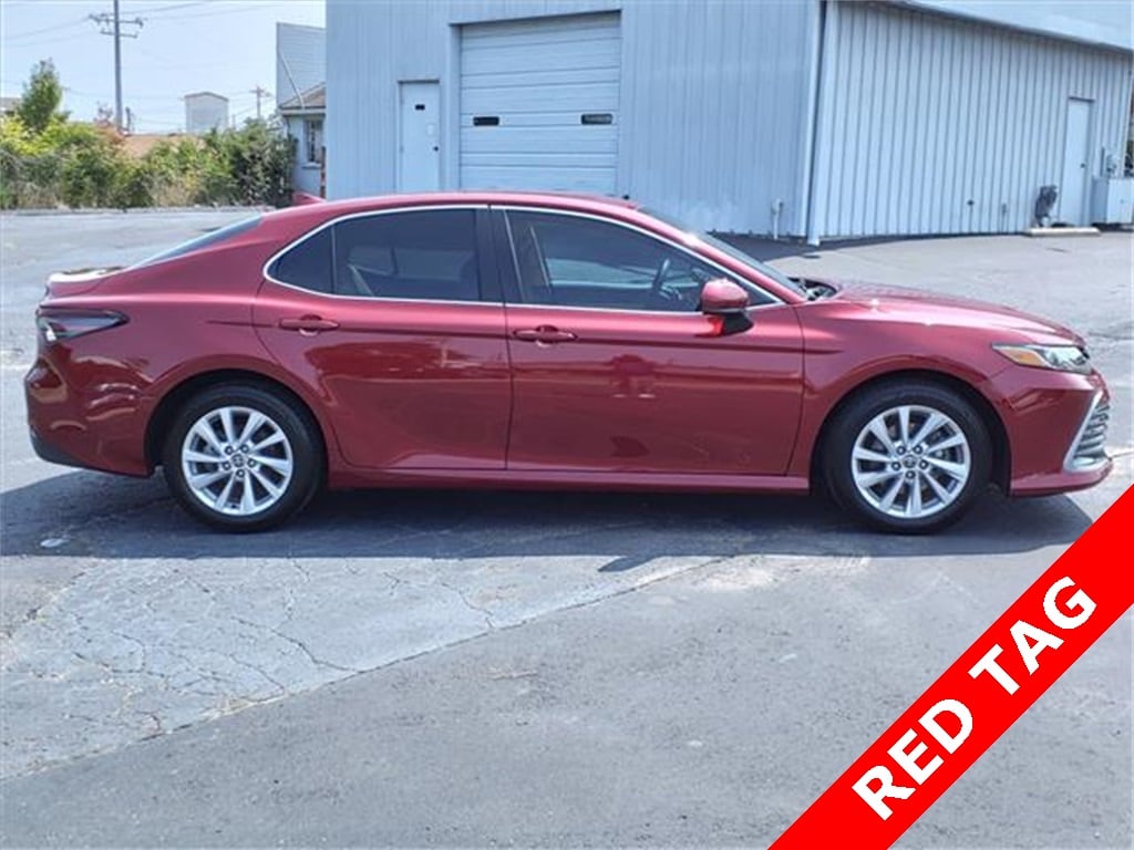 Vehicle image 7 of 25