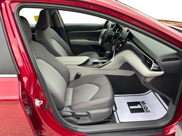 Vehicle image 15 of 15