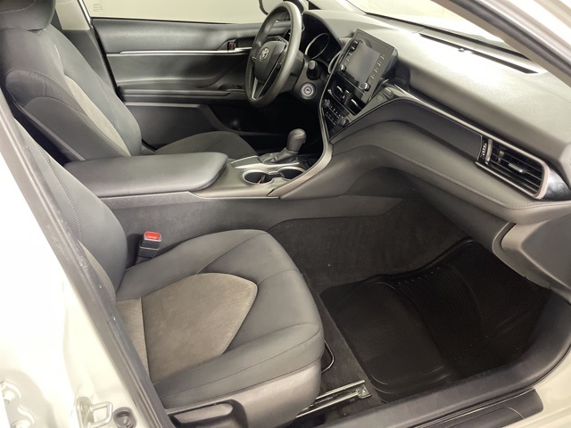 Vehicle image 39 of 41