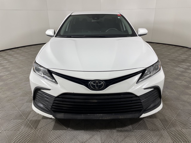 Vehicle image 4 of 41