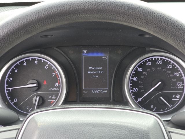 Vehicle image 31 of 32