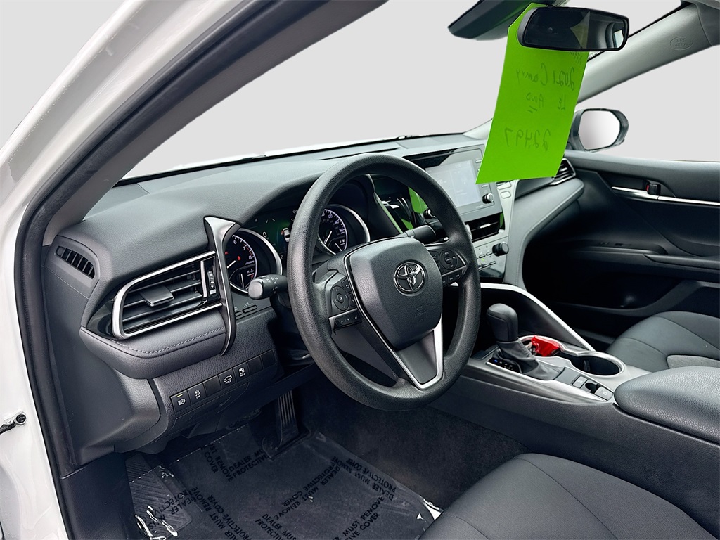 Vehicle image 9 of 24