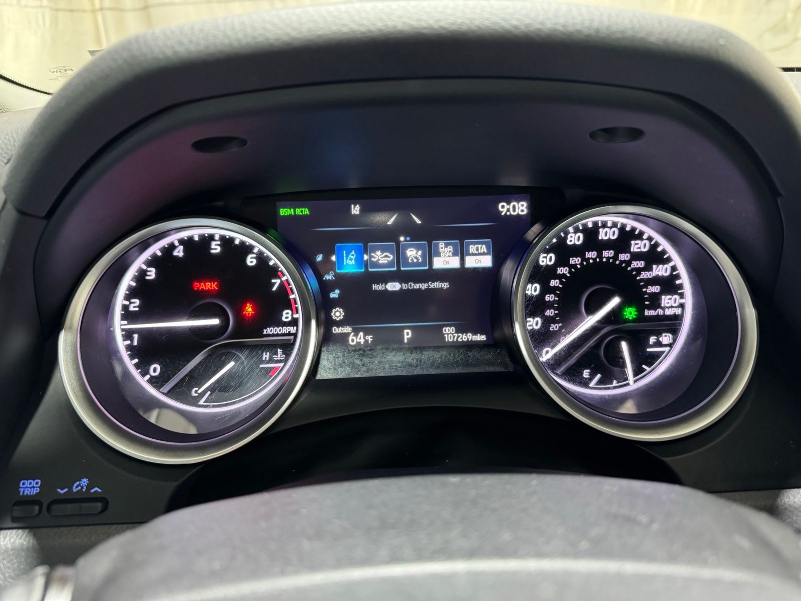 Vehicle image 20 of 26