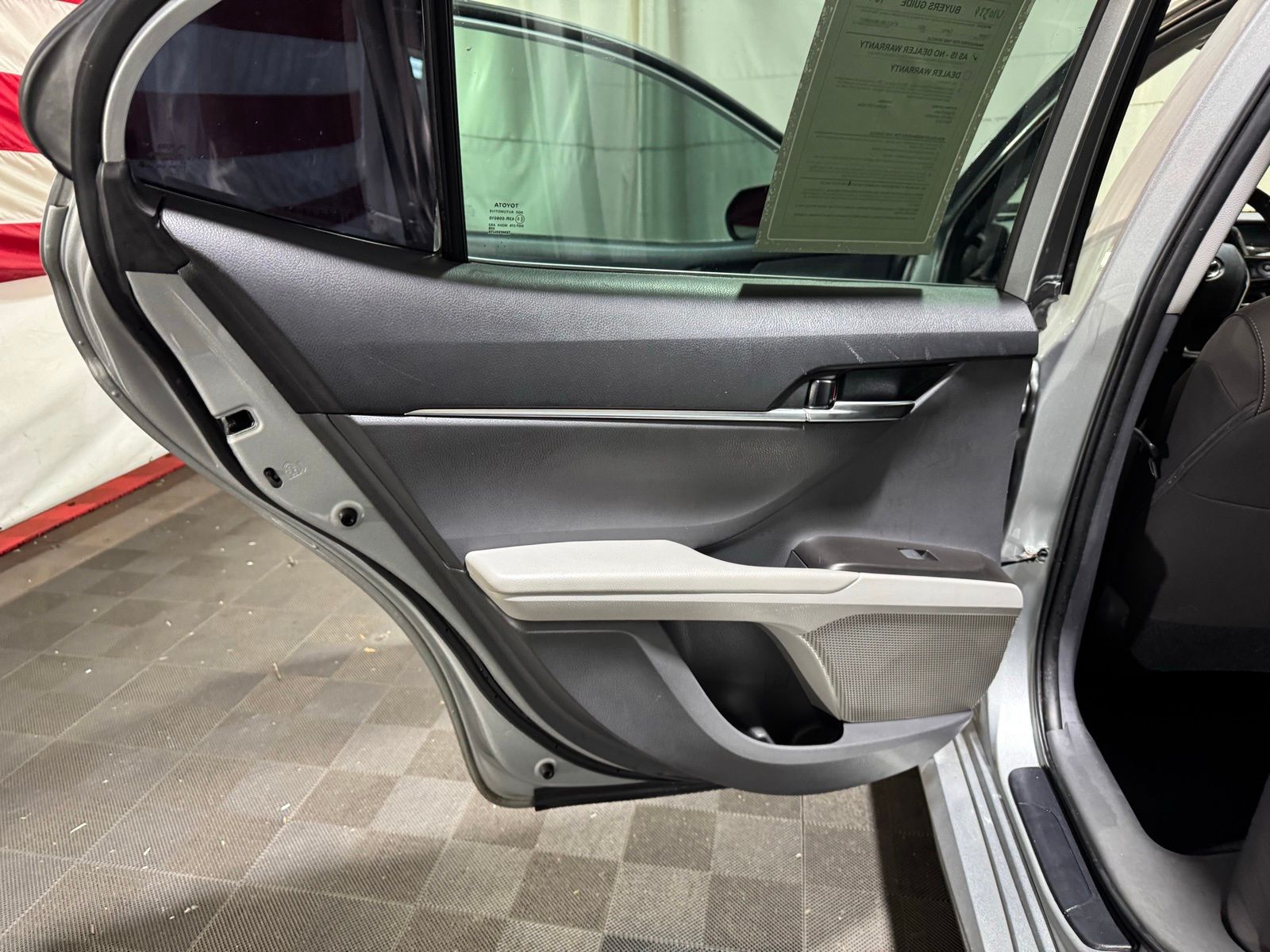 Vehicle image 12 of 26