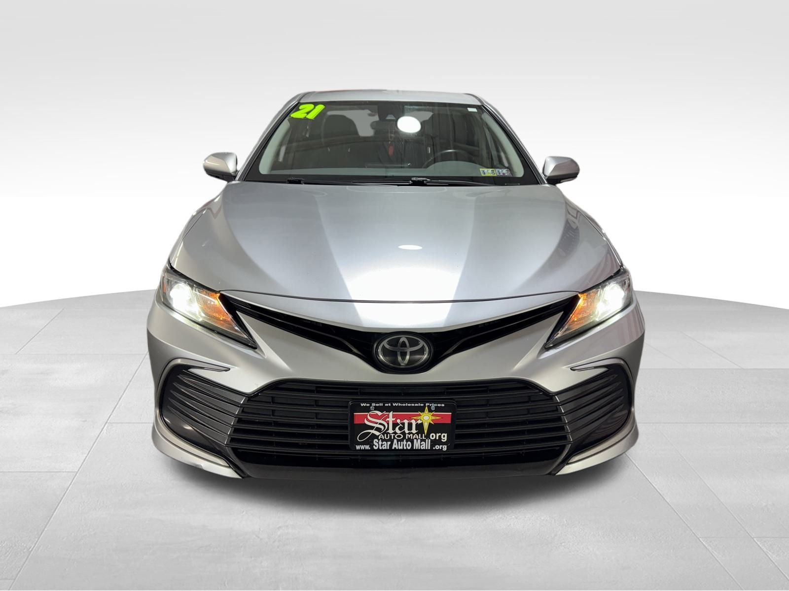 Vehicle image 4 of 26
