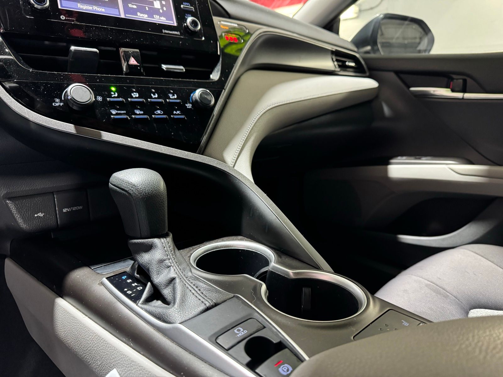 Vehicle image 25 of 26