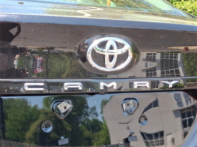 Vehicle image 29 of 30