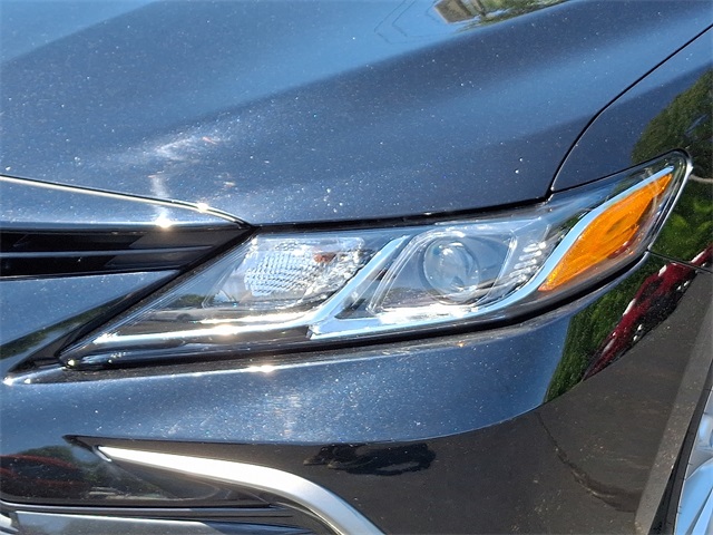 Vehicle image 9 of 30