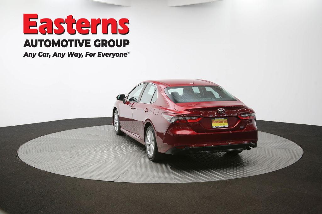 Vehicle image 30 of 61