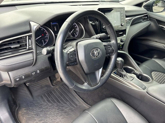 Vehicle image 17 of 35
