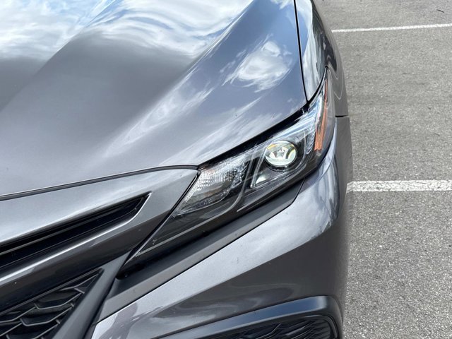 Vehicle image 31 of 35